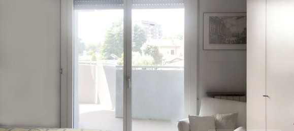 4 rooms Apartment in Bergamo, Italy No. 234346 12