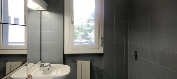 4 rooms Apartment in Bergamo, Italy No. 234346 20