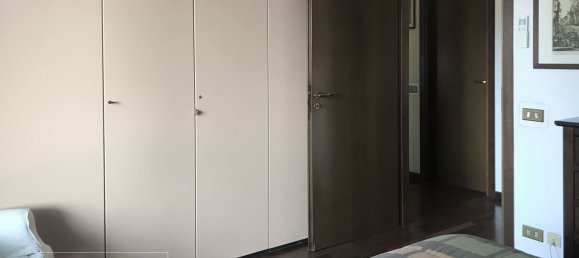 4 rooms Apartment in Bergamo, Italy No. 234346 15