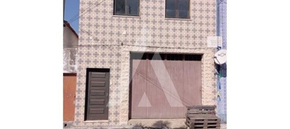 2 bedrooms House in Aveiro, Portugal No. 155353 2