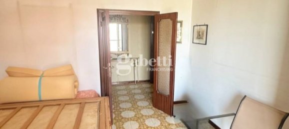 2 Schlafzimmer Wohnung in Grosseto, Italy, Nr. 335372 5