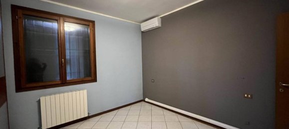 6غرفة فيلا في Sala Bolognese, Italy رقم 158312 5