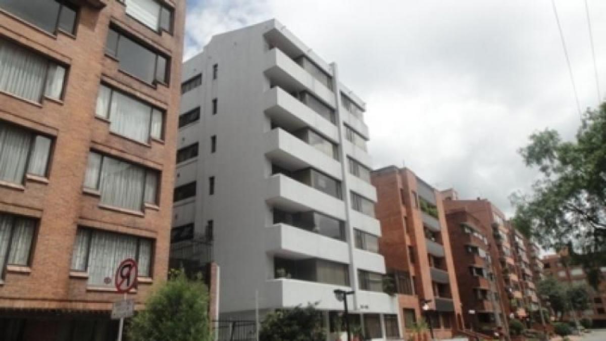 Дом с 3 спальнями в Богота, Колумбия № 13118