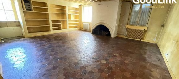 Casa de 3 dormitorios en Fontenay-le-Vicomte, France No. 351959 3