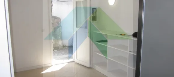 9 Schlafzimmer Haus in Lisbon, Portugal, Nr. 135011 2