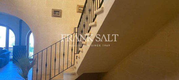 4 bedrooms House in Zebbug, Malta No. 6110 7