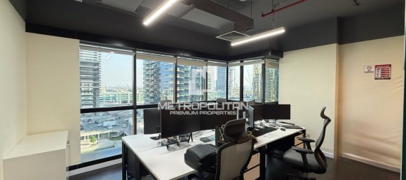 106.1m² Office in Jumeirah Lake Towers, UAE No. 109133 7