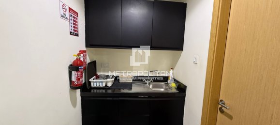 106.1m² Office in Jumeirah Lake Towers, UAE No. 109133 9