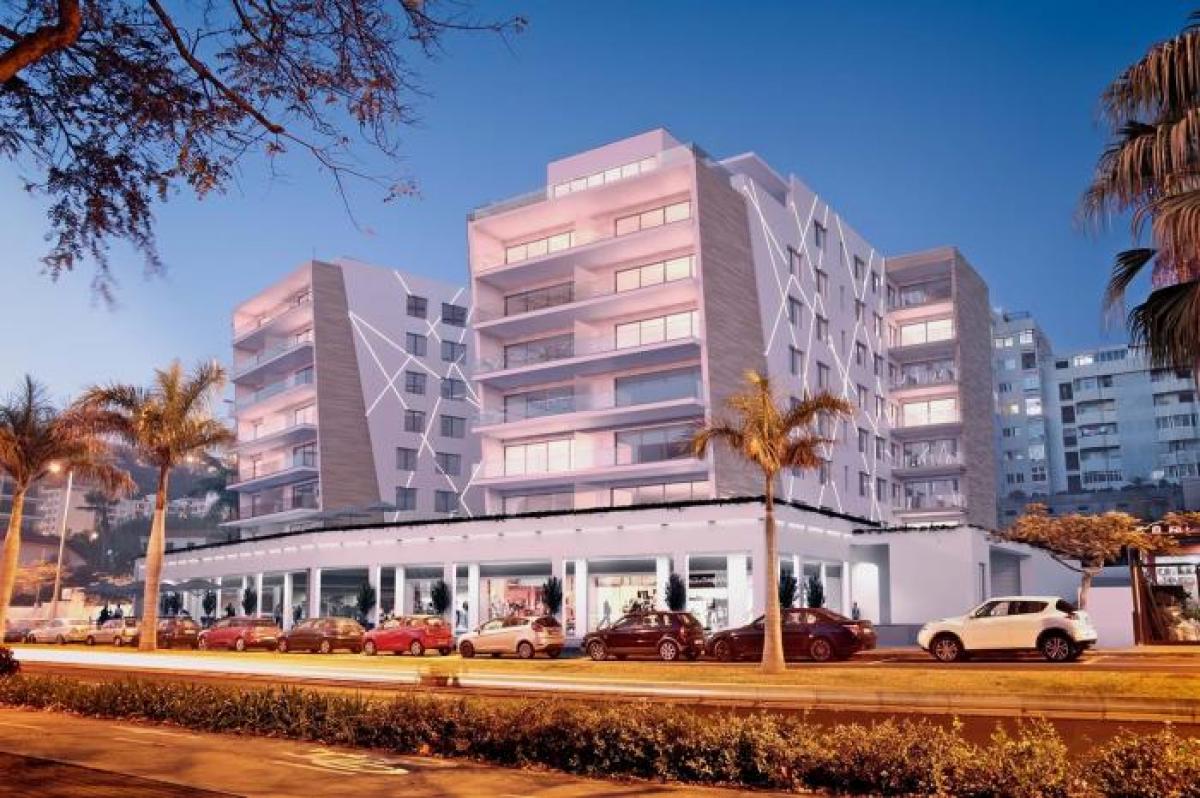 Apartamento de 2 dormitorios en Funchal, Portugal No. 1181