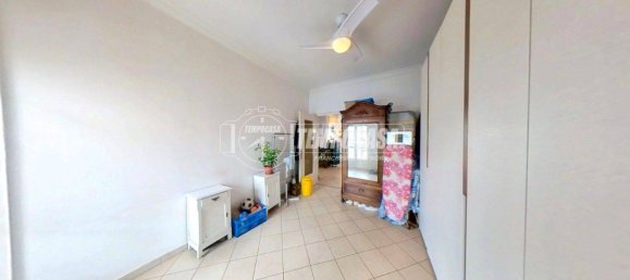 Apartamento de 2 dormitorios en Turin, Italy No. 304967 12