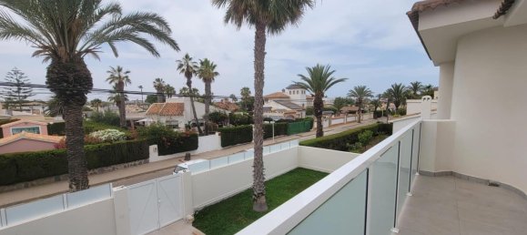 3 غرف نوم منزل في Cabo Roig, Spain رقم 185979 32