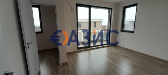 2 bedrooms House in Pomorie, Bulgaria No. 891 2