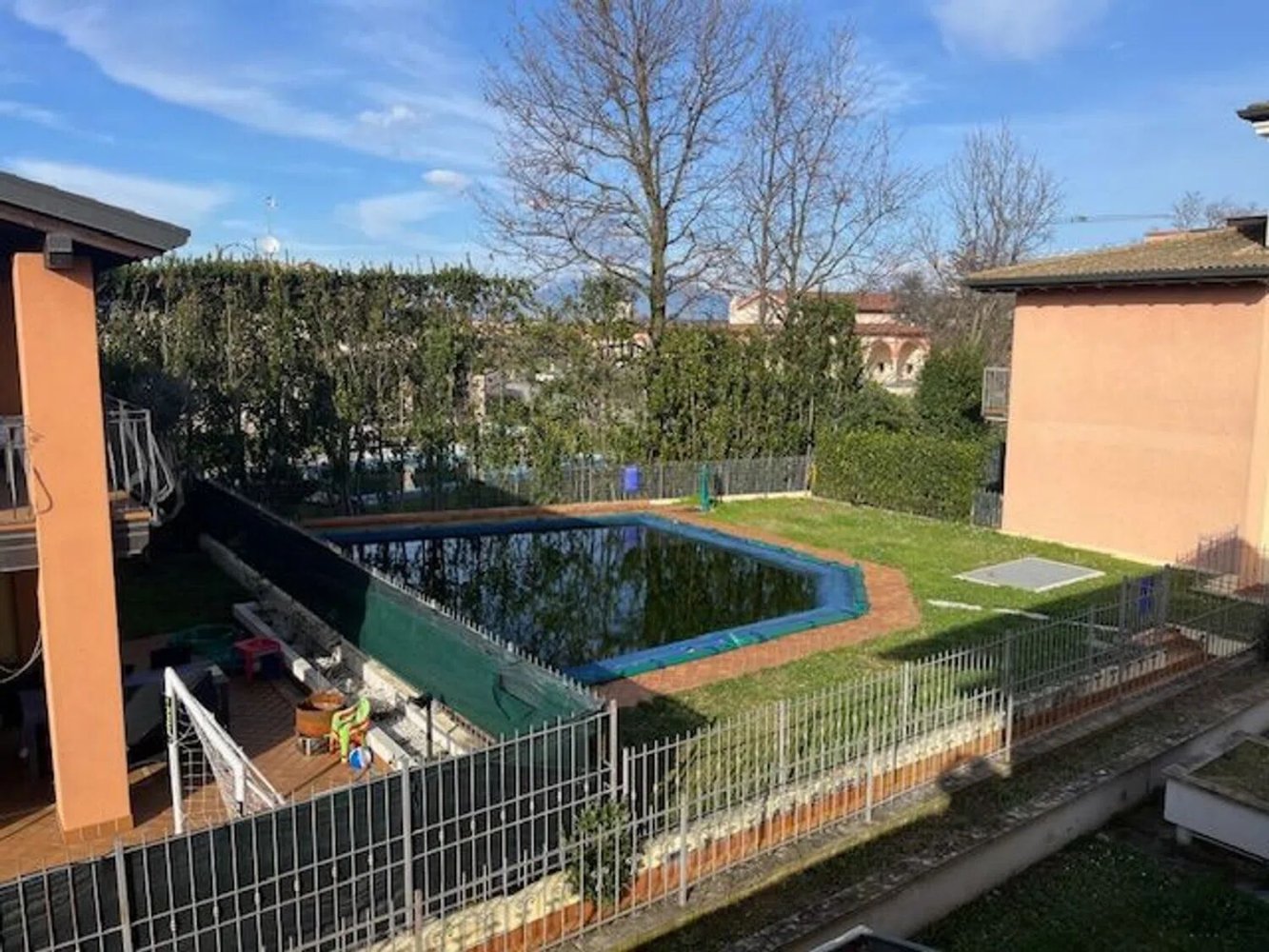 3 bedrooms Apartment in Sirmione, Italy No. 387188