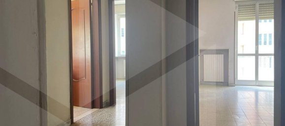4-Zimmer Wohnung in Bari, Italy, Nr. 146099 22