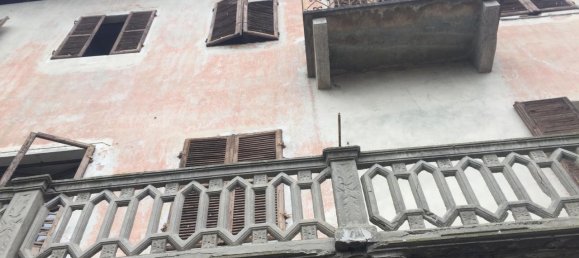 10 rooms House in San Giusto Canavese, Italy No. 7867 3