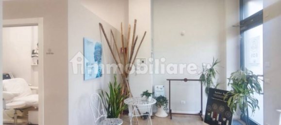 5 rooms Commercial property in Verona, Italy No. 341394 4