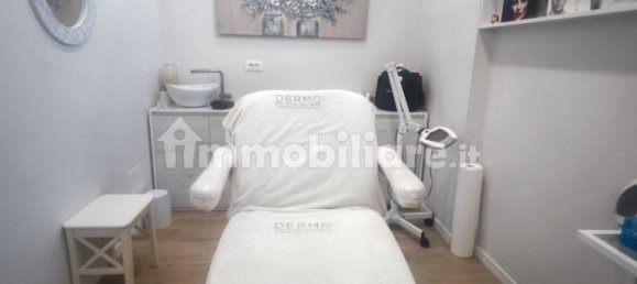 5 rooms Commercial property in Verona, Italy No. 341394 19