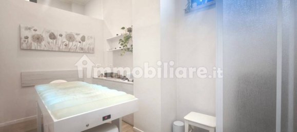 5 rooms Commercial property in Verona, Italy No. 341394 11