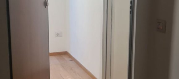 Apartamento T2 em Milan, Italy N.º 357788 3