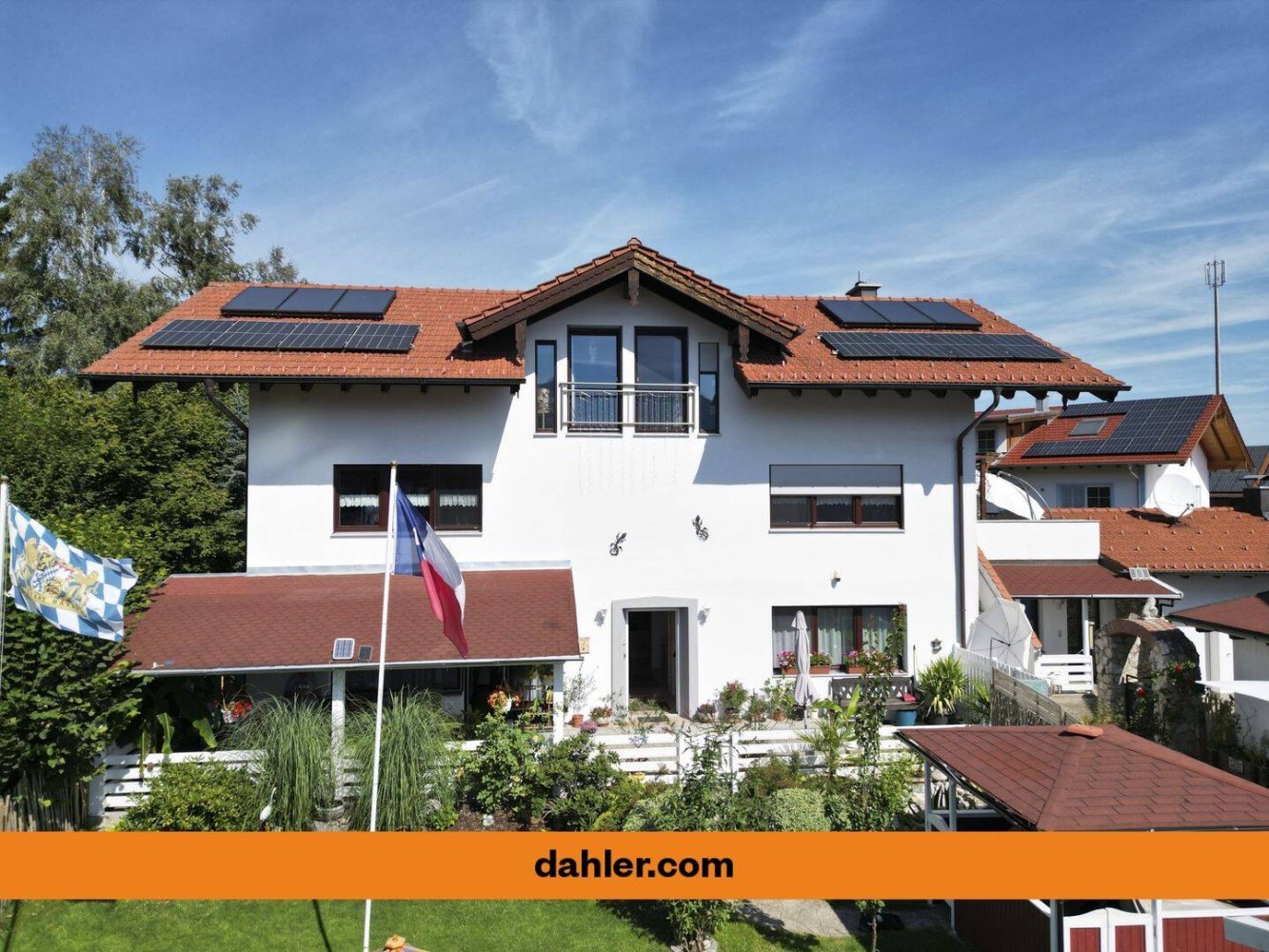 Квартира с 2 спальнями в Розенхайм, Германия № 268243