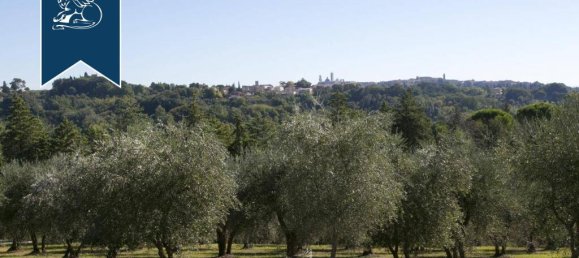 7 bedrooms Villa in Siena, Italy No. 362931 23