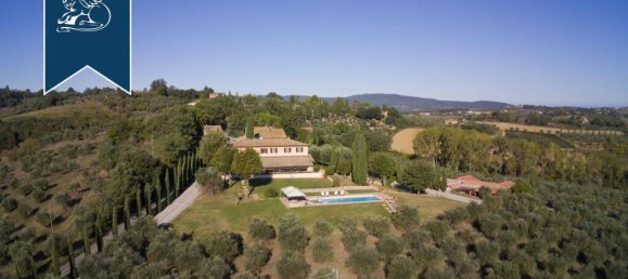 7 bedrooms Villa in Siena, Italy No. 362931 14