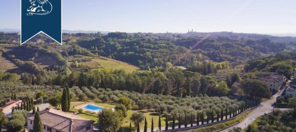 7 bedrooms Villa in Siena, Italy No. 362931 9