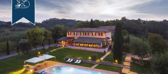 7 bedrooms Villa in Siena, Italy No. 362931 3