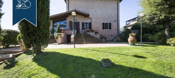 7 bedrooms Villa in Siena, Italy No. 362931 47