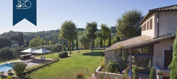 7 bedrooms Villa in Siena, Italy No. 362931 20