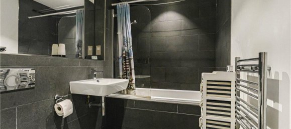 2 bedrooms Apartment in Surrey, United Kingdom No. 8595 10