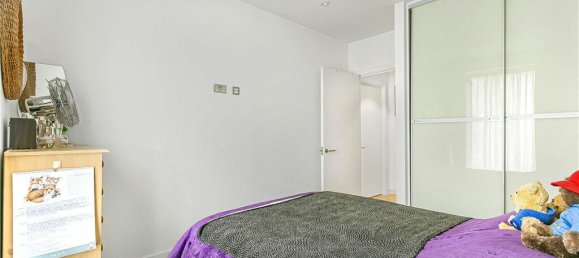 2 bedrooms Apartment in Surrey, United Kingdom No. 8595 7