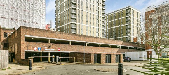 2 bedrooms Apartment in Surrey, United Kingdom No. 8595 12