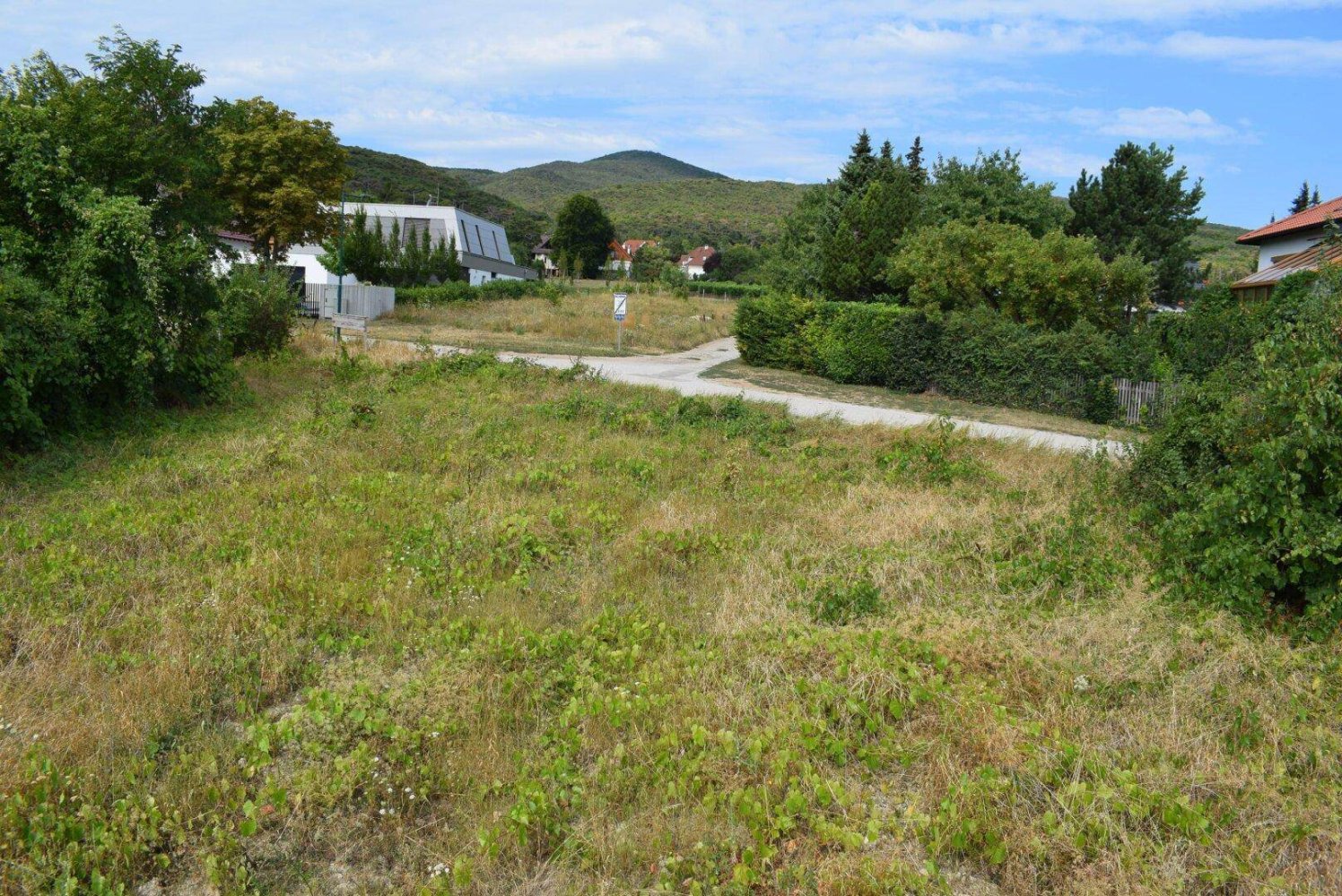 953m² Land in Sooss, Austria No. 142306