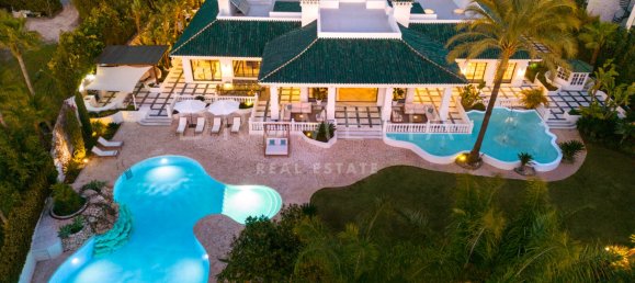 12 Schlafzimmer Villa in Marbella, Spain, Nr. 101564 3