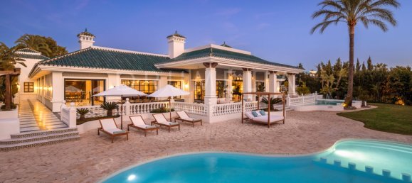 12 Schlafzimmer Villa in Marbella, Spain, Nr. 101564 6