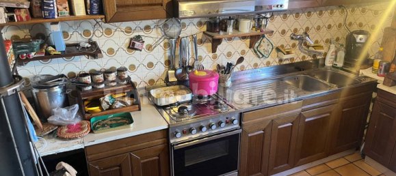 4 bedrooms Villa in Sestola, Italy No. 250813 7