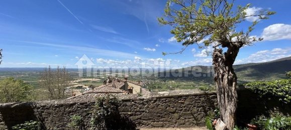 1 bedroom Apartment in Cortona, Italy No. 150363 11