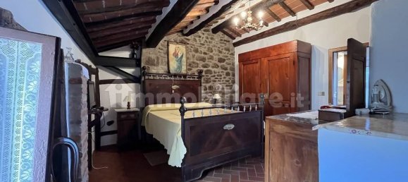 1 bedroom Apartment in Cortona, Italy No. 150363 5