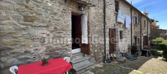 1 bedroom Apartment in Cortona, Italy No. 150363 15