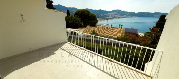 3 bedrooms House in Almunecar, Spain No. 150803 2