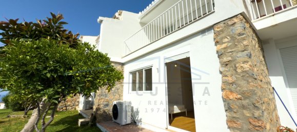 3 bedrooms House in Almunecar, Spain No. 150803 3
