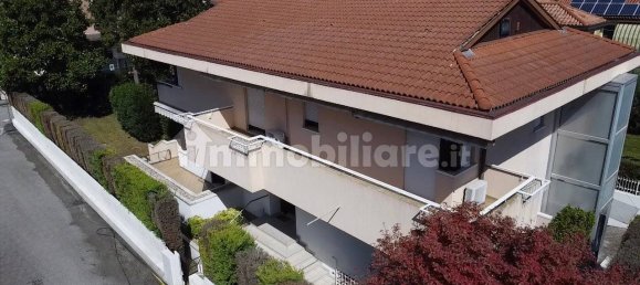 5 bedrooms Villa in Padua, Italy No. 359431 2