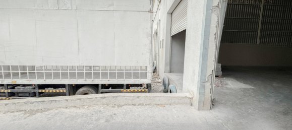 919.7m² Warehouse in Dubai, UAE No. 56902 4