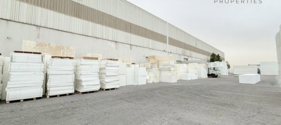 919.7m² Warehouse in Dubai, UAE No. 56902 6