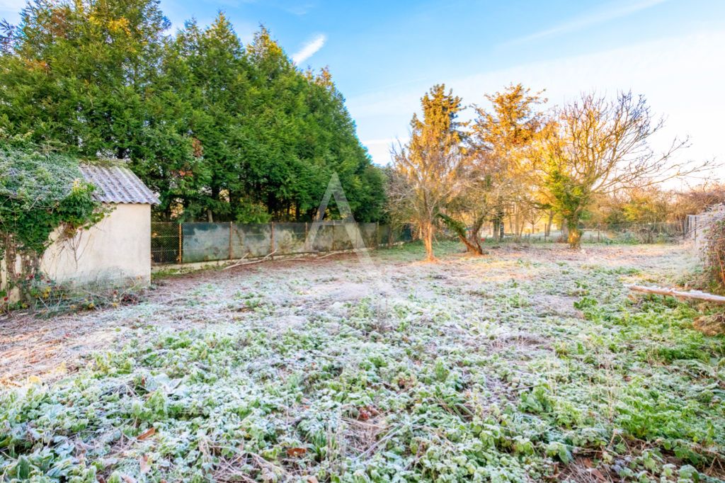 Terreno en Verneuil-l'Etang, France 337 m² No. 188629