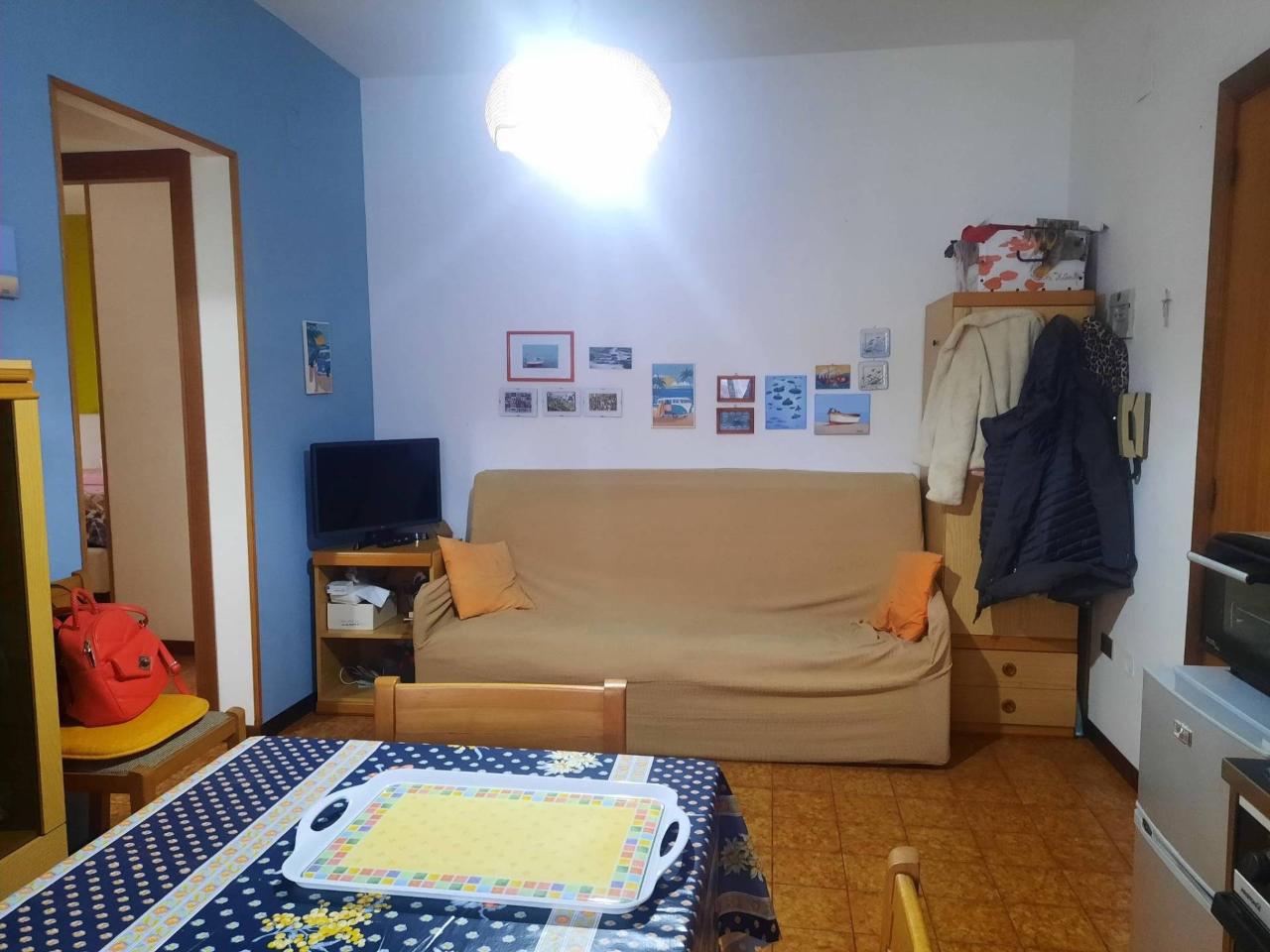 2 rooms Apartment in Francavilla al Mare, Italy No. 144079