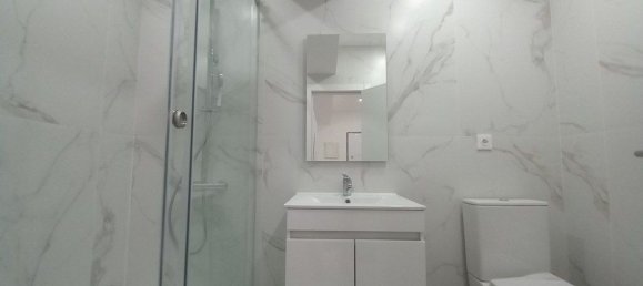 3 Schlafzimmer Doppelhaus in Costa da Caparica, Portugal, Nr. 30513 30