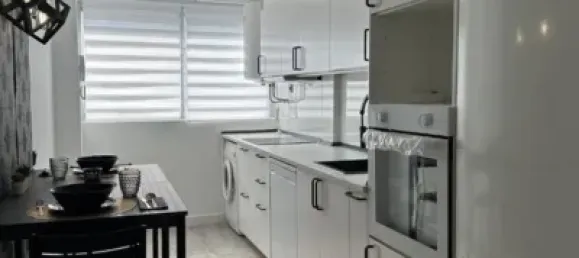 3 bedrooms Apartment in Madrid, Spain No. 178807 4