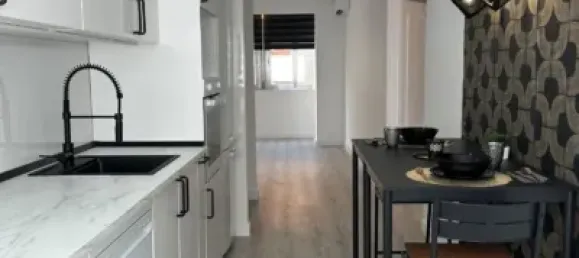 3 bedrooms Apartment in Madrid, Spain No. 178807 8